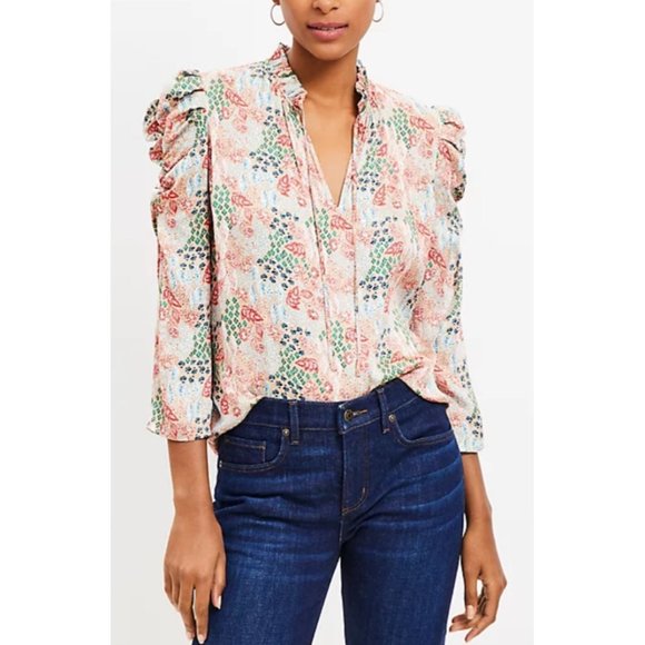 LOFT WOMEN Garden Cinched Sleeve Ruffle Tie Neck Mixed Media Top M - Picture 5 of 16
